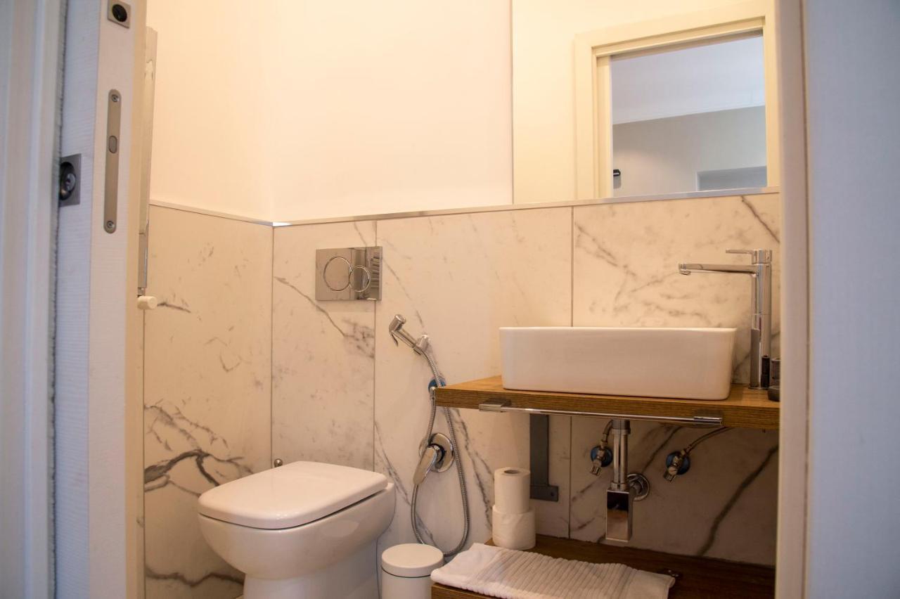 Ad Suites Tritone Rome Bagian luar foto