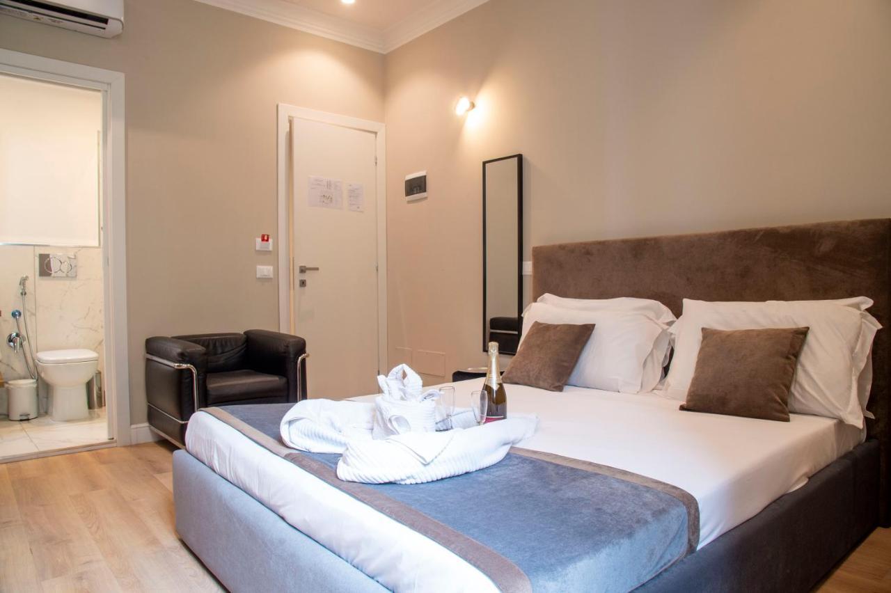 Ad Suites Tritone Rome Bagian luar foto
