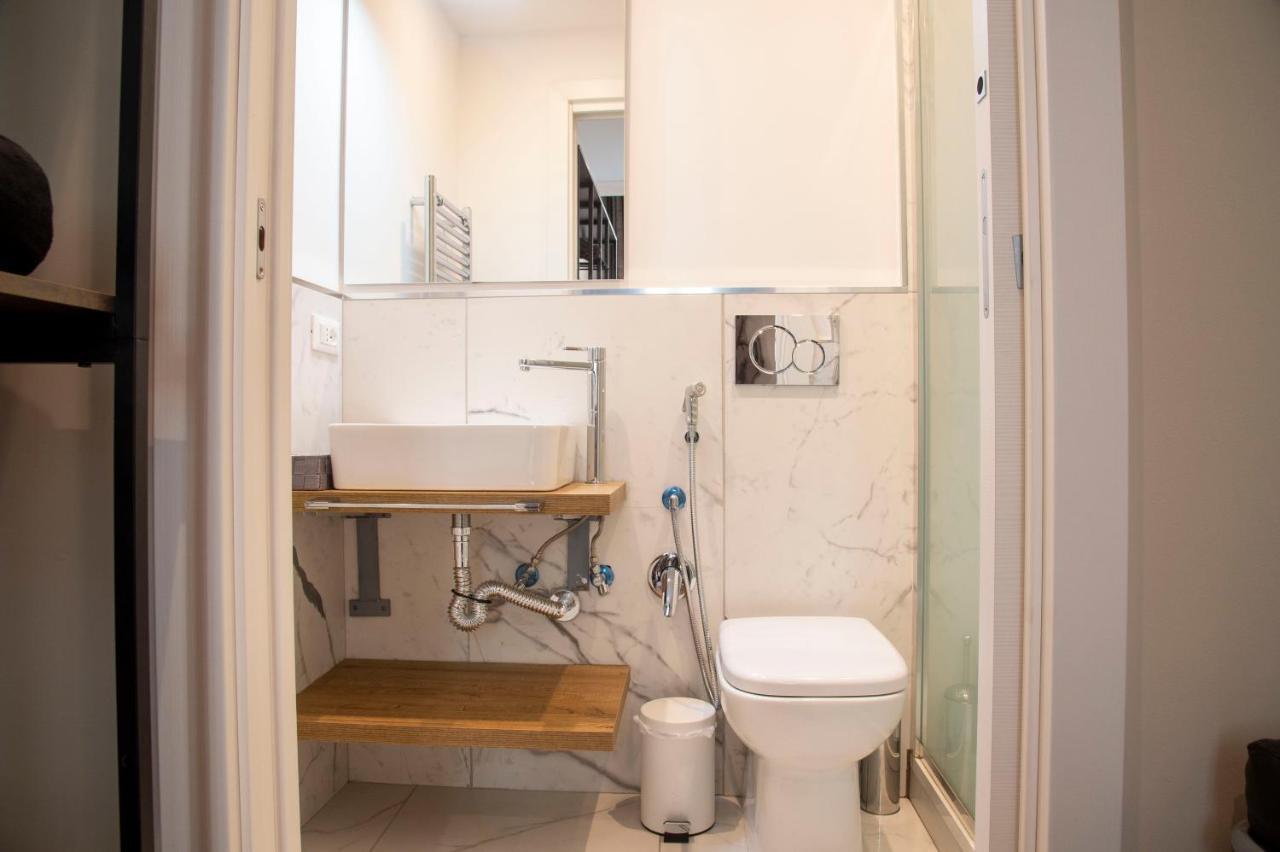 Ad Suites Tritone Rome Bagian luar foto