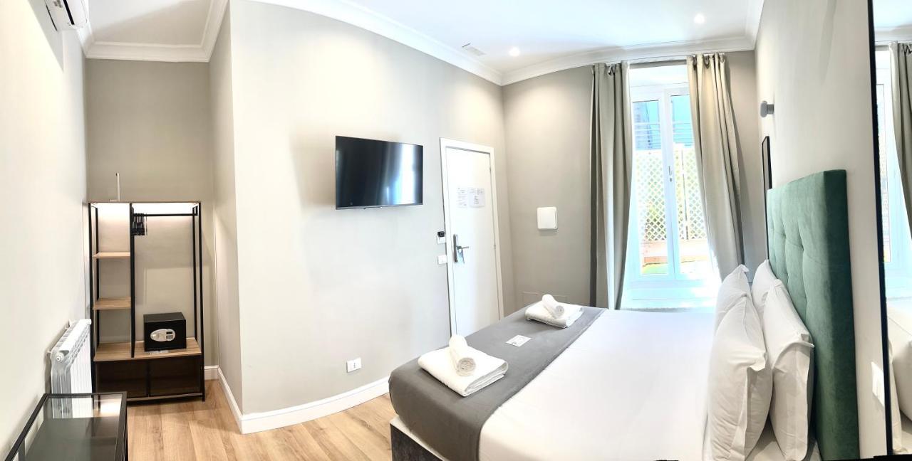 Ad Suites Tritone Rome Bagian luar foto