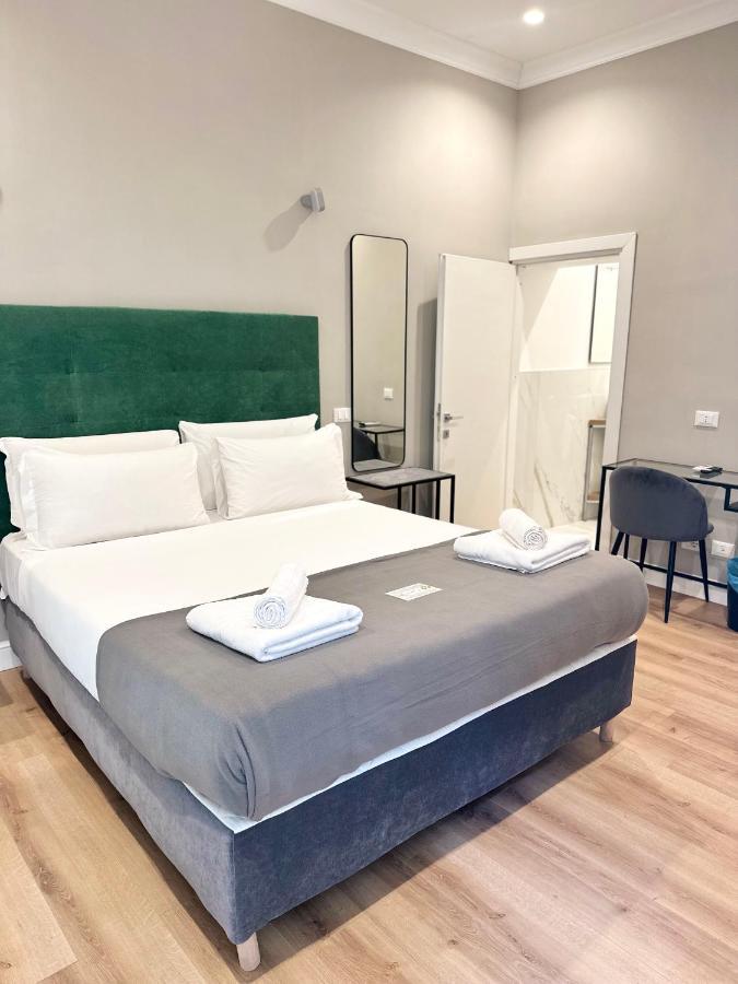 Ad Suites Tritone Rome Bagian luar foto